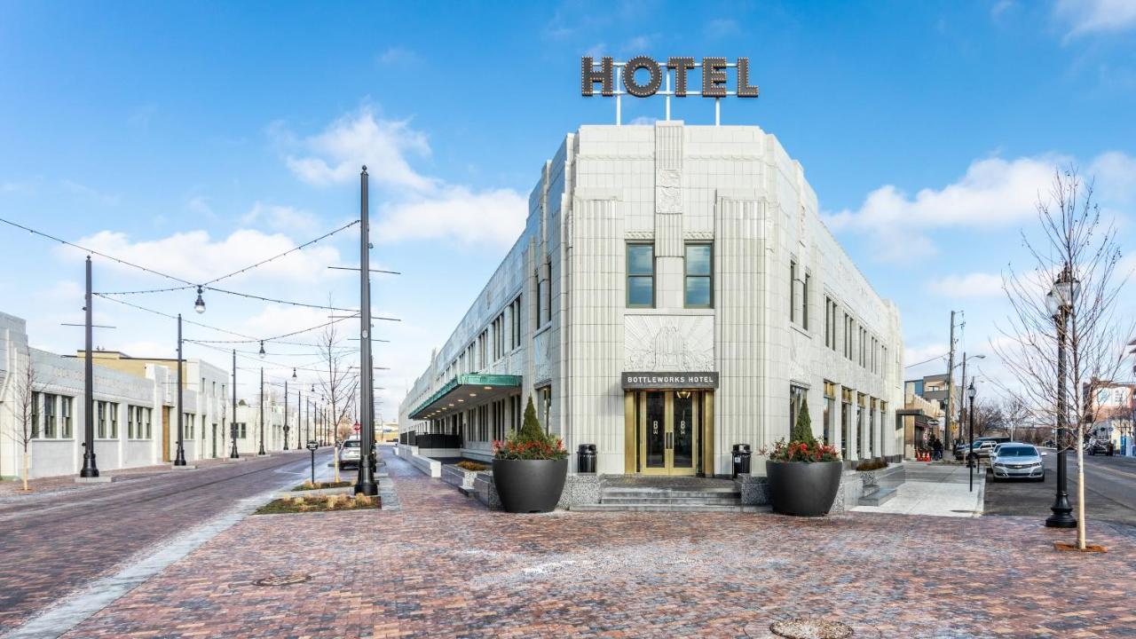 Bottleworks Hotel Indianápolis Exterior foto